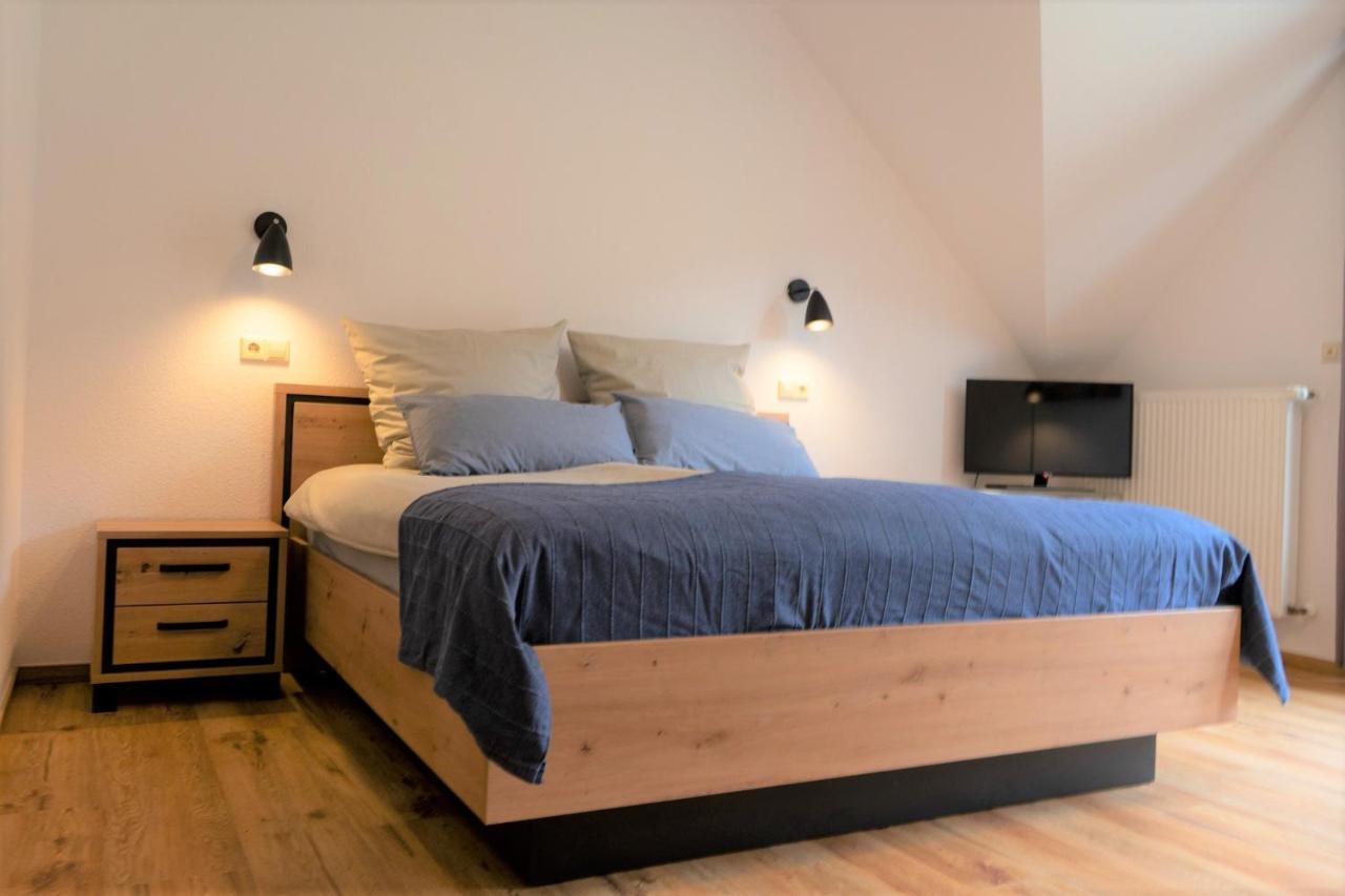 Haus Moselliebe B&B Ediger-Eller Kültér fotó