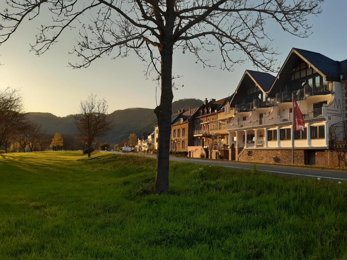 Haus Moselliebe B&B Ediger-Eller Kültér fotó
